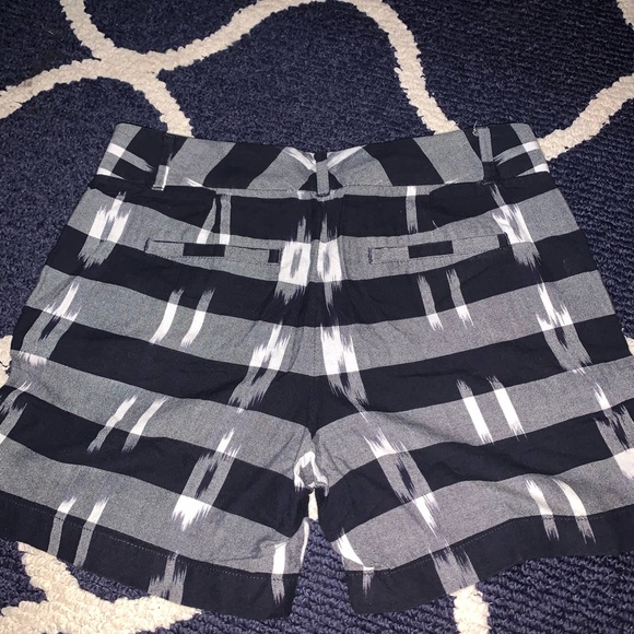 Super cute designed shorts! - Picture 2 of 5